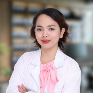 Regina Santos, Healthcare Virtual Assistant specializing in insurance claims processing at Recovery Care of Columbia and Nashville Addiction Clinic